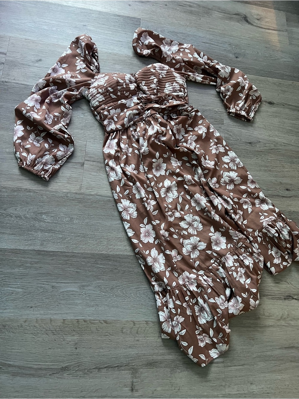 Brownw Floral Long-Sleeve Off-Shoulder Midi Dress